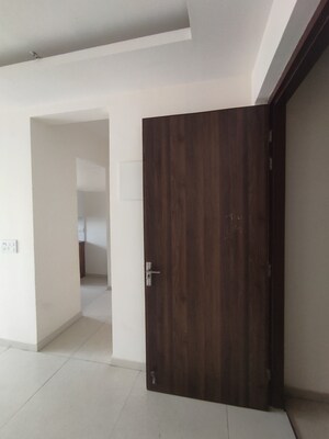 Furnished Amenities in 3 BHK Apartment at Aerocity – for Sale