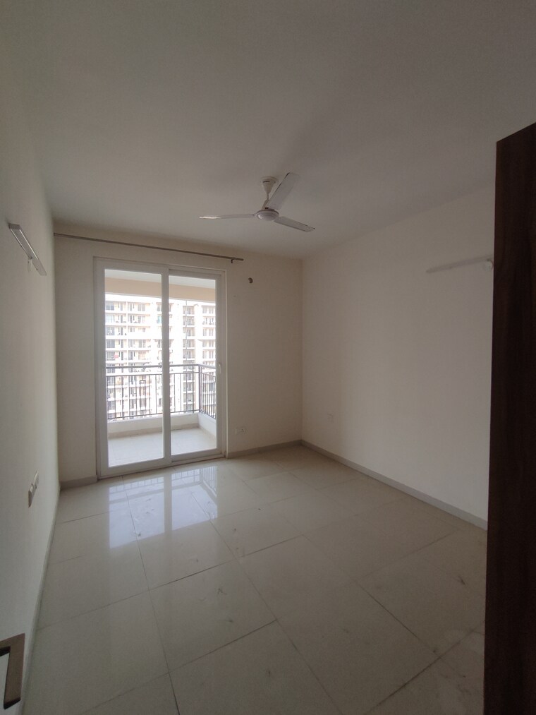 Room, aerocity 3 Bedroom 1785 Sq.Ft. Apartment In Aerocity Mohali 8669887
