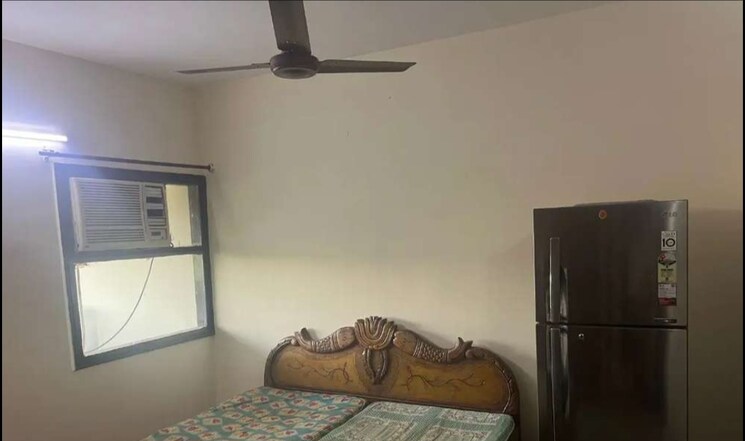 Bedroom, sector 45 2 Bedroom 1200 Sq.Ft. Builder Floor In Sector 45 Chandigarh 8669864