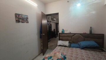 Bedroom in 1 BHK Apartment at Lodha Amara, Kolshet Road – for Sale