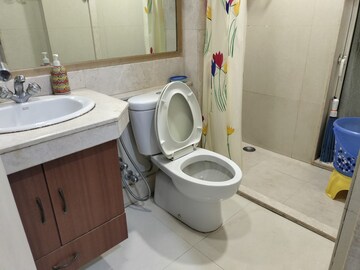 Bathroom in 3 BHK Apartment at Hiranandani Meadows, Manpada – for Rent