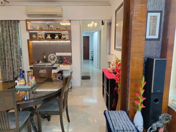 Gym in 3 BHK Apartment at Hiranandani Meadows, Manpada – for Rent
