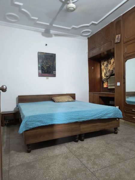 3 BHK + Extra Room Apartment For Rent in Sarita Vihar Pocket H Rwa