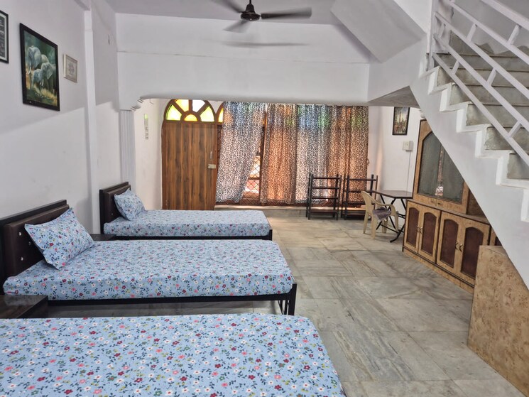 Room, vashi sector 30a Pg For Boys & Girls In Vashi Sector 30a 8669949