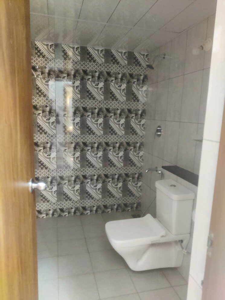 Bathroom, prestige-finsbury-park-hyde 2 Bedroom 955 Sq.Ft. Apartment In Bagaluru  Bangalore 8669980