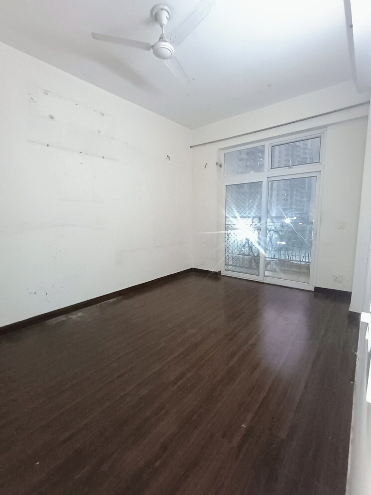 Room, mahagun-mywoods 2 Bedroom 935 Sq.Ft. Apartment In Sector 16c Greater Noida Greater Noida 8670005