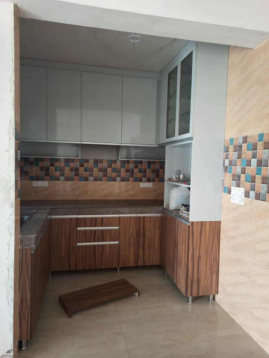 2 BHK Builder Floor For Rent in Sector 52