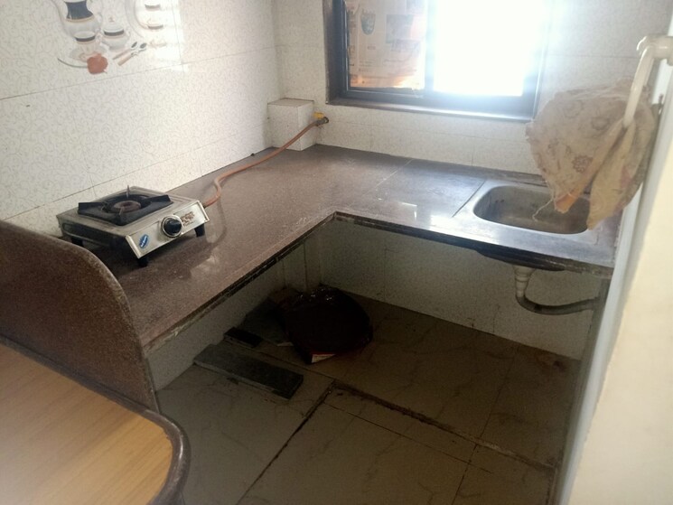 Kitchen, satellite 1 Bedroom 1100 Sq.Ft. Villa In Satellite Ahmedabad 8670054