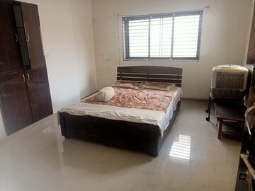 Bedroom in 1 BHK Villa at Satellite – for Rent