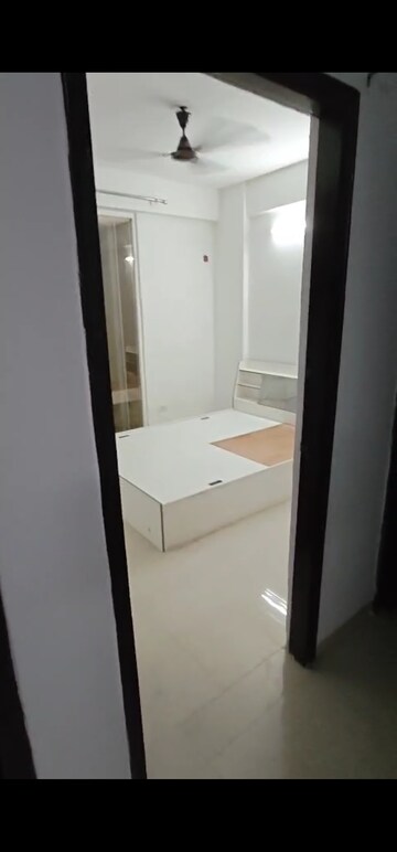 2 BHK Apartment For Rent in Signature Global Grand Iva, Sector 103