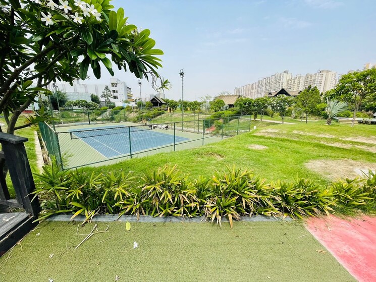 Garden, gaurs-the-islands 3 Bedroom 3689 Sq.Ft. Apartment In Jaypee Greens Greater Noida 8670067