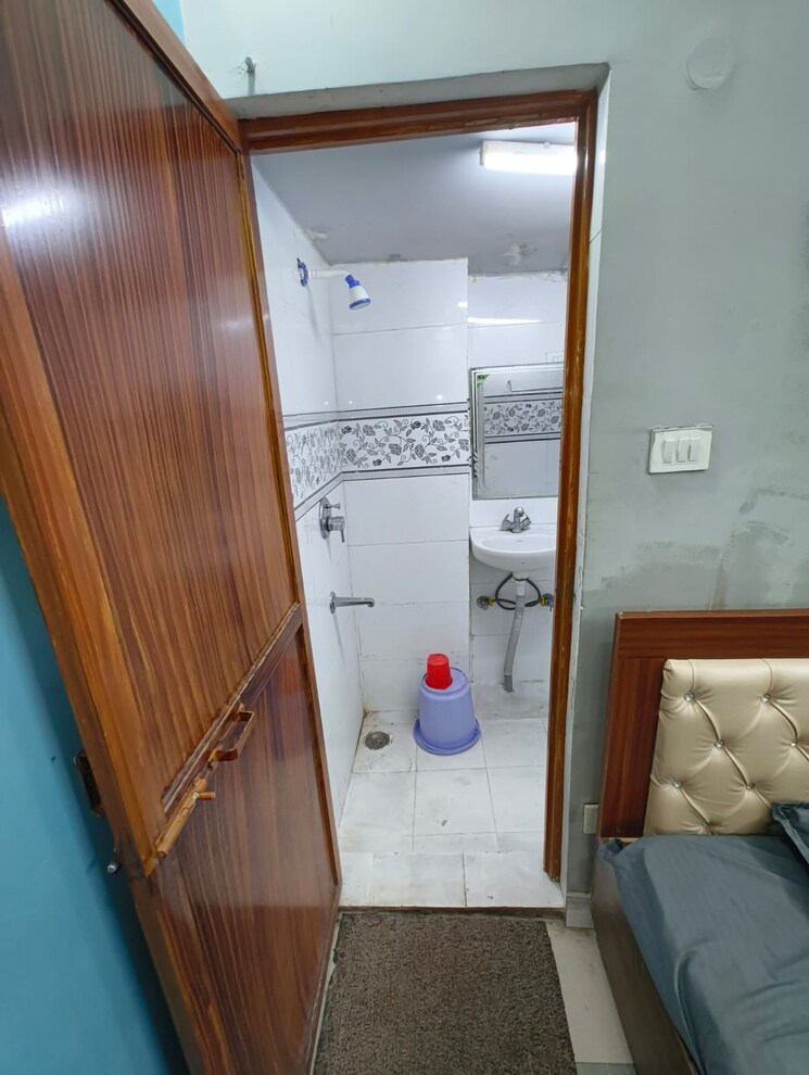 Bathroom, gomti nagar 2 Bedroom 1200 Sq.Ft. Independent House In Gomti Nagar Lucknow 8670137