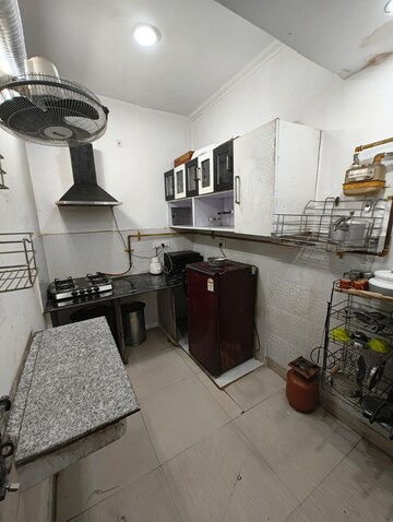 Kitchen in 2 BHK Independent House at Gomti Nagar – for Rent