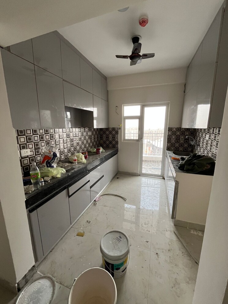 Kitchen, vvip-mangal 4 Bedroom 2560 Sq.Ft. Apartment In Raj Nagar Extension Ghaziabad 8670167