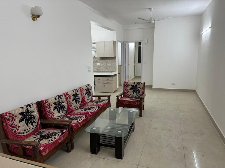Living Room, suncity-avenue-76 2 Bedroom 735 Sq.Ft. Apartment In Sector 76 Gurgaon 8670182