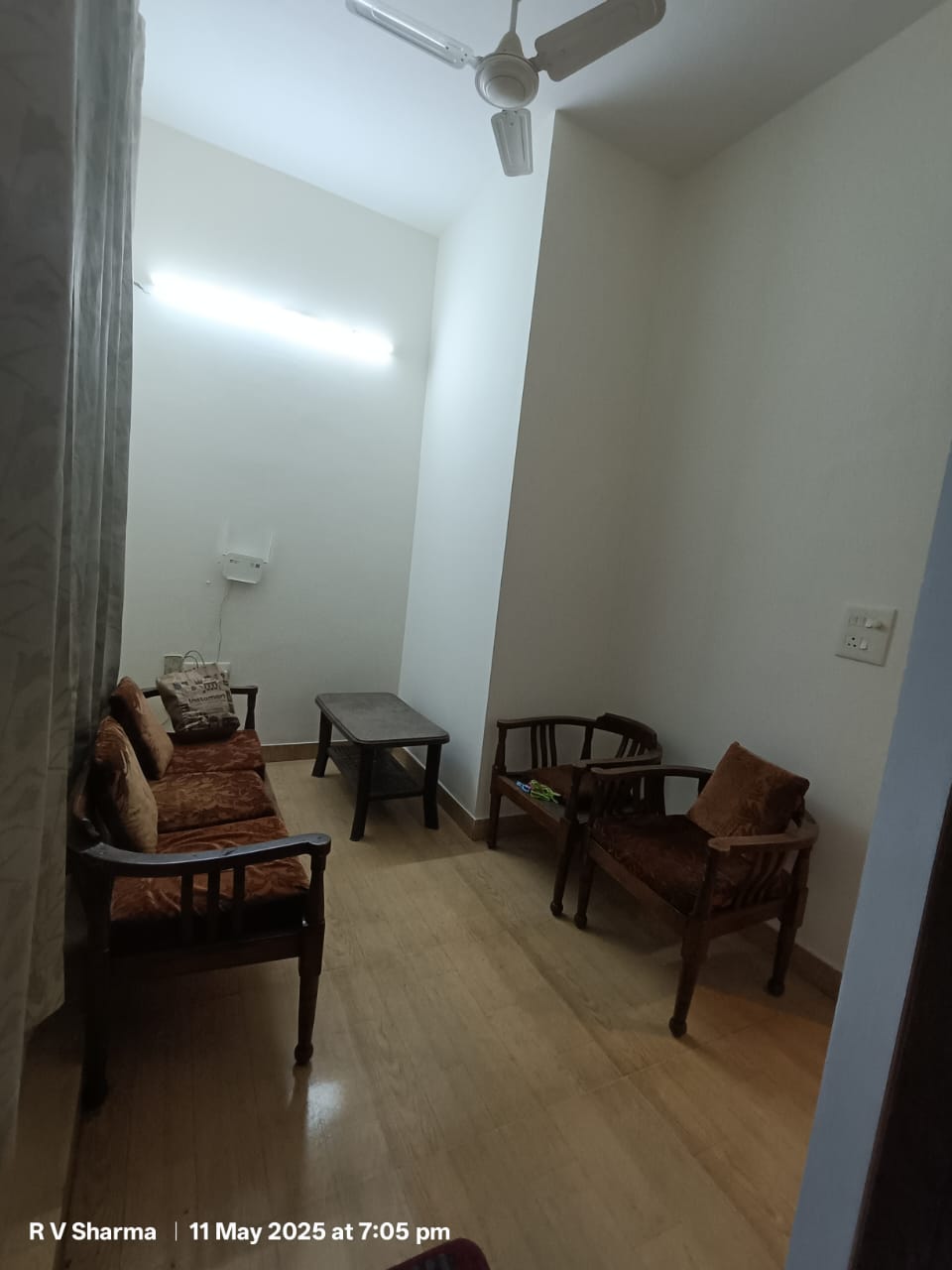 2 BHK Builder Floor For Rent in Sector 23