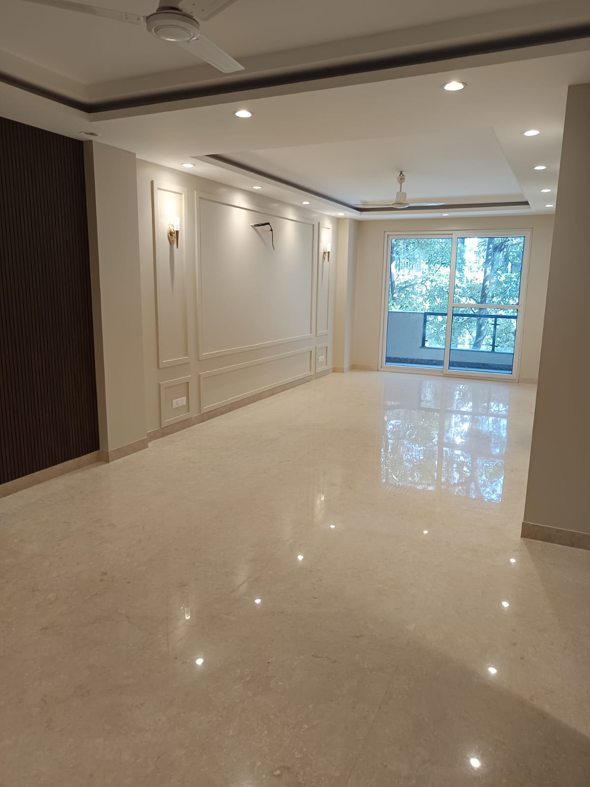 3 BHK + Pooja Room,Servant Room Apartment For Sale in South ExT-1