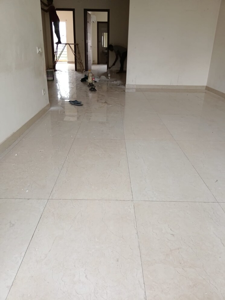 Room, rzone-land-plot 3 Bedroom 1215 Sq.Ft. Builder Floor In Sector 48 Gurgaon 8670249