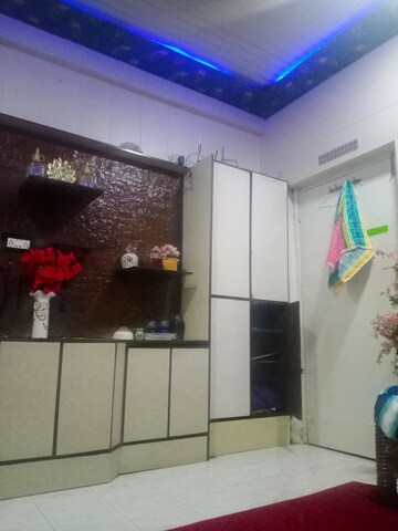 Parking in 1 RK Apartment at Kunj Vihar Vile Parle West, Vile Parle West – for Rent