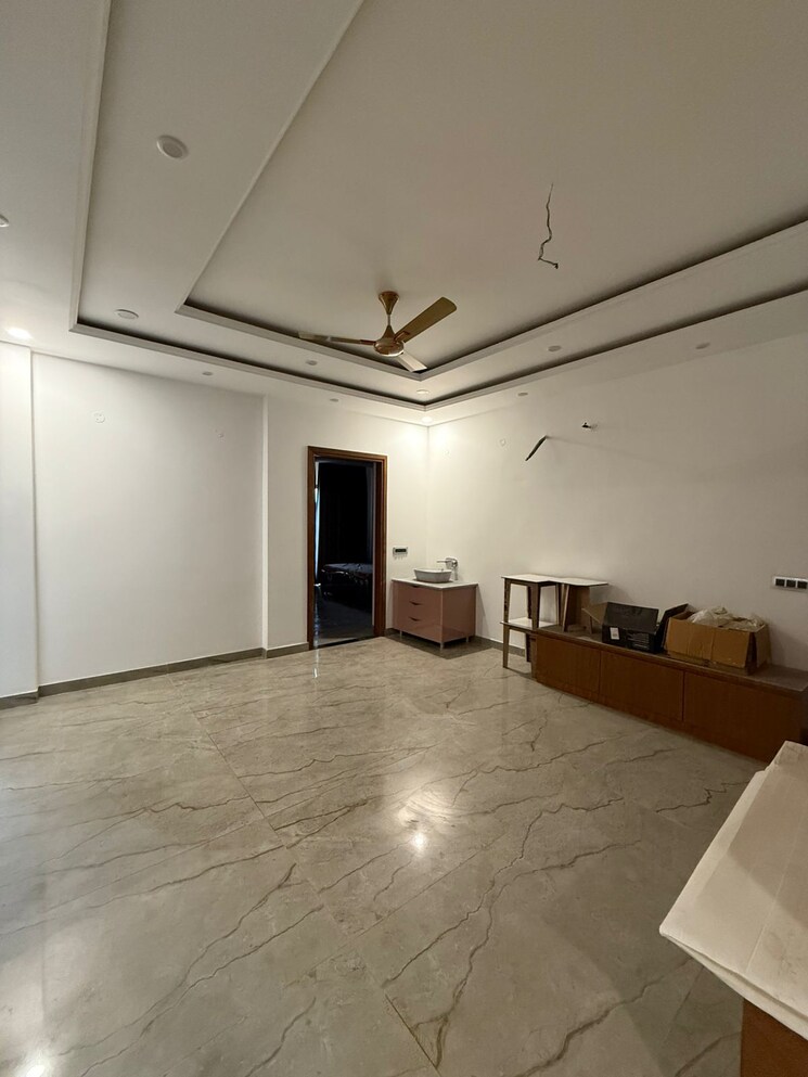 Room, sector 82 2 Bedroom 1800 Sq.Ft. Builder Floor In Sector 82 Mohali 8670266
