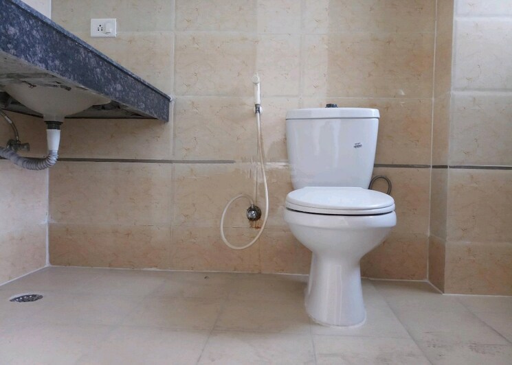 Bathroom, antriksh-golf-view 3 Bedroom 1480 Sq.Ft. Apartment In Sector 78 Noida 8670276