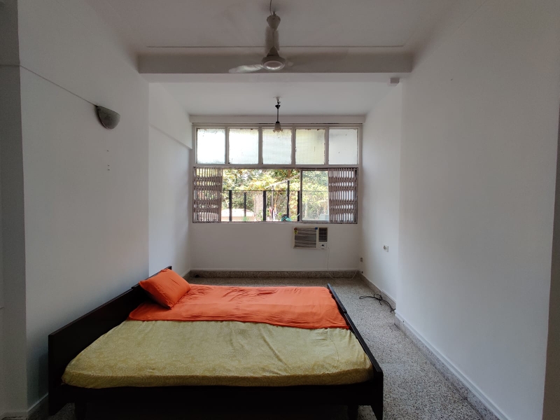 2 BHK Apartment For Rent in Raj Niketan Malabar Hill