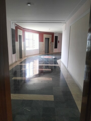 Parking in 3 BHK Apartment at Tain Square, Wanwadi – for Rent