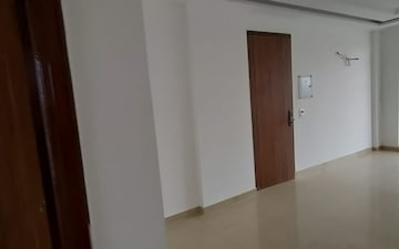3.5 BHK Apartment For Rent in Sushma Valencia, International Airport Road