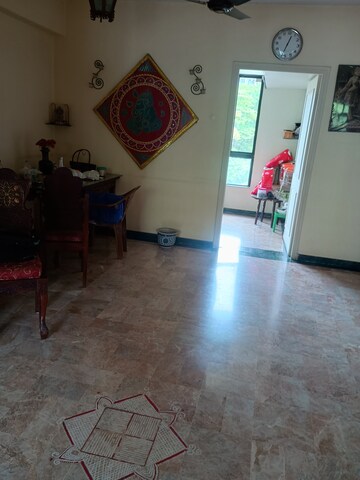 Furnished Amenities in 2.5 BHK Apartment at Hiranandani Estate Oyster, Ghodbunder Road – for Rent