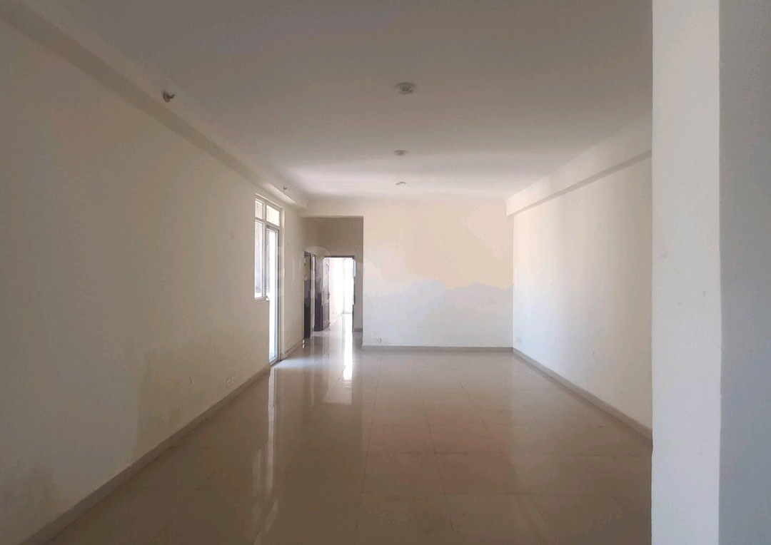 3 BHK + Servant Room,Study Room Apartment For Sale in Amrapali Silicon City