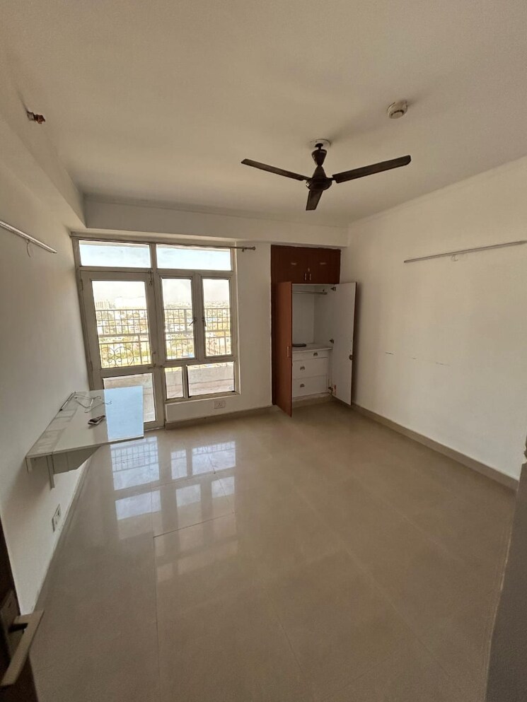 Room, supertech-ecovillage-i 3 Bedroom 1906 Sq.Ft. Apartment In Sector 1 Greater Noida Greater Noida 8670494