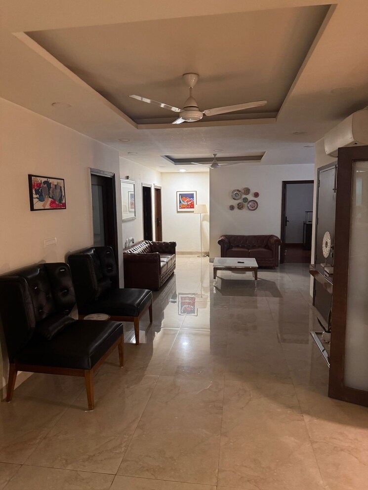 Living Room, sector 52 3 Bedroom 300 Sq.Yd. Builder Floor In Sector 52 Gurgaon 8670528