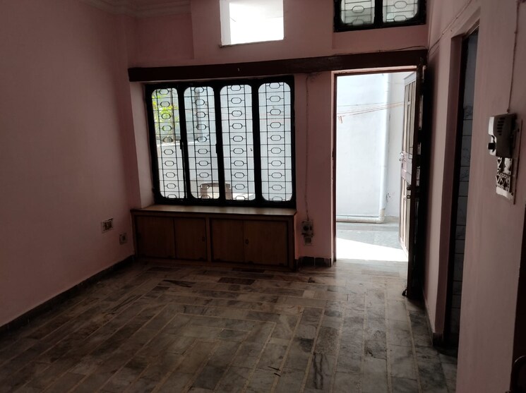 Room, gomti nagar 2 Bedroom 1000 Sq.Ft. Independent House In Gomti Nagar Lucknow 8670524