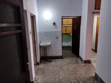 Balcony in 2 BHK Independent House at Gomti Nagar – for Rent