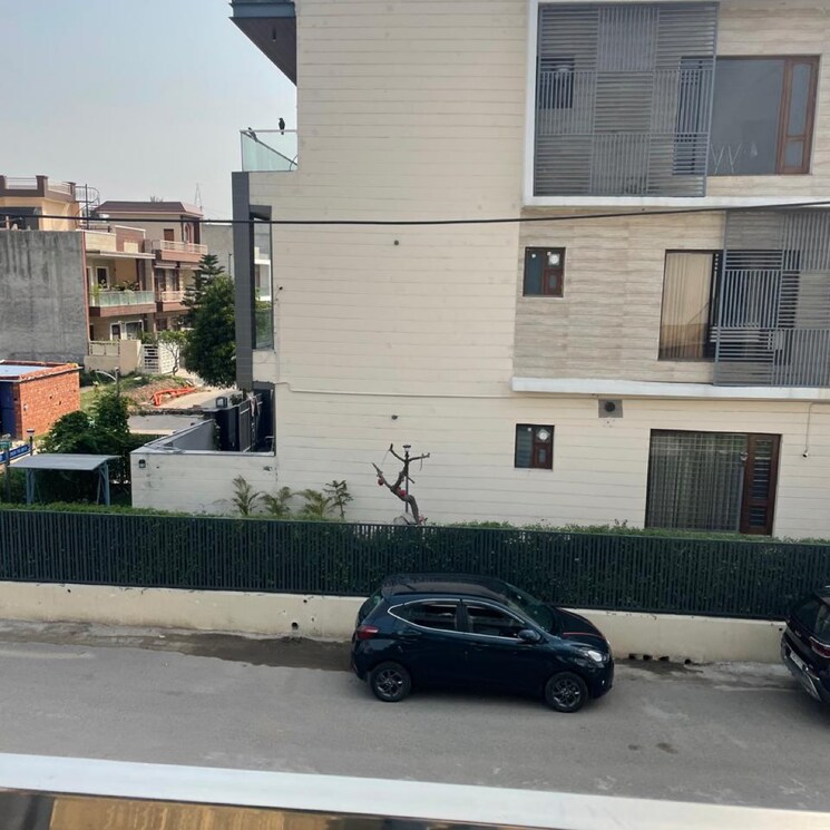  Parking, aerocity  250 Sq.Yd. Plot In Aerocity Mohali 8670513