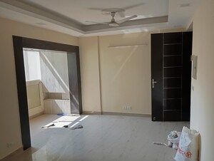2 BHK Apartment For Sale in Nimbus The Hyde park, Sector 78