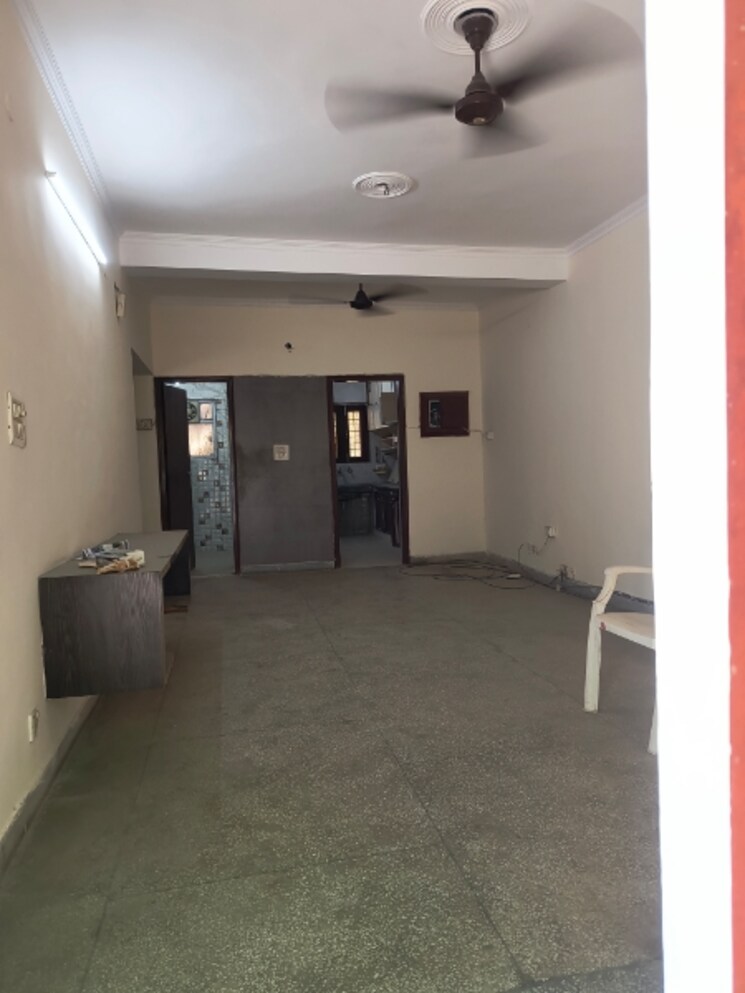 undefined, sarita vihar 2.5 Bedroom 1100 Sq.Ft. Apartment In Sarita Vihar Delhi 8670589