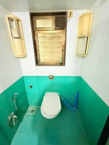 Attached Bathroom in 1 BHK Apartment at Andheri West – for Rent