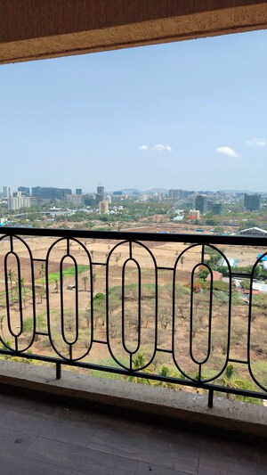 2.5 BHK Apartment For Sale in Magarpatta Nova, Mundhwa