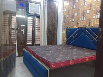 Bedroom in 3 BHK Builder Floor at Dwarka Mor – for Rent