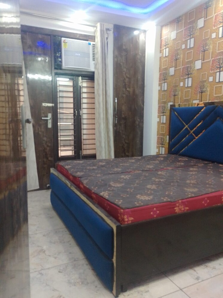 Bedroom, dwarka mor 3 Bedroom 1200 Sq.Ft. Builder Floor In Dwarka Mor Delhi 8670546