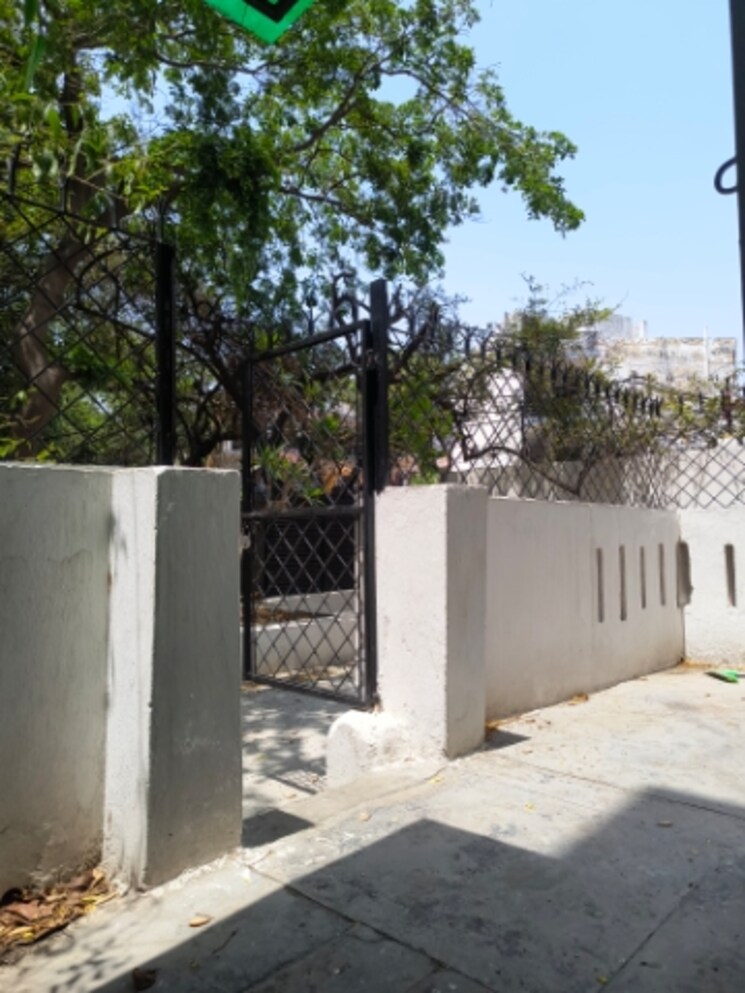 Exterior View, sarita vihar 2.5 Bedroom 1100 Sq.Ft. Apartment In Sarita Vihar Delhi 8670589