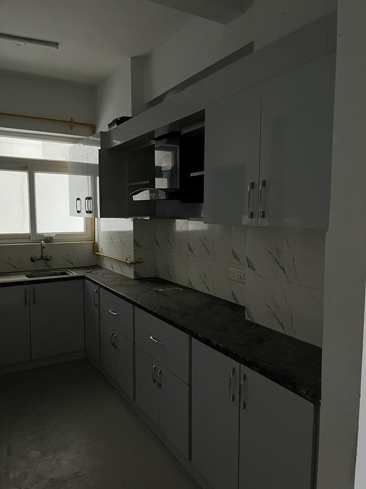 Kitchen, urbtech-hilston 3 Bedroom 1650 Sq.Ft. Apartment In Sector 79 Noida 8670554