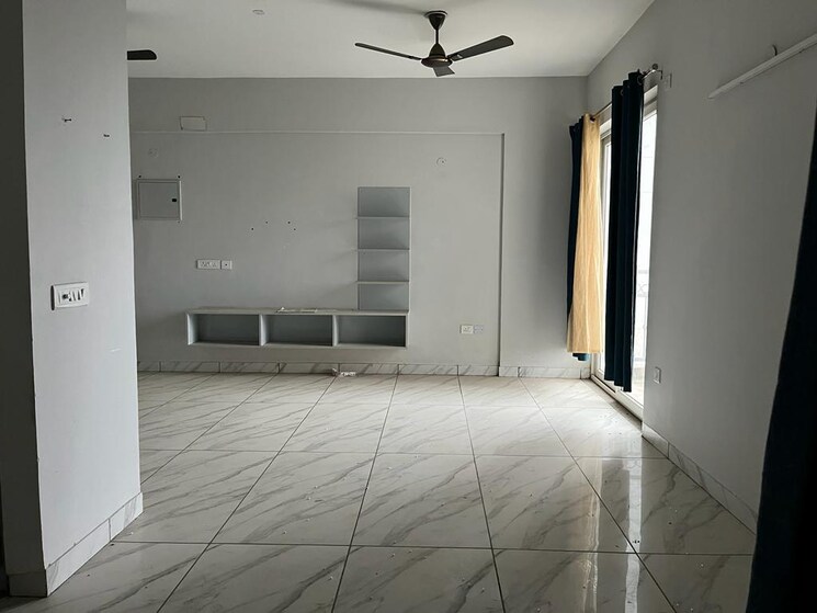 Bathroom, urbtech-hilston 3 Bedroom 1650 Sq.Ft. Apartment In Sector 79 Noida 8670554