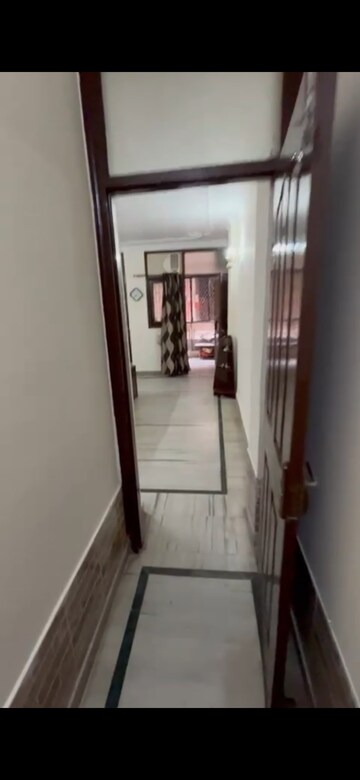  2 BHK Builder Floor at Govindpuri – for Rent