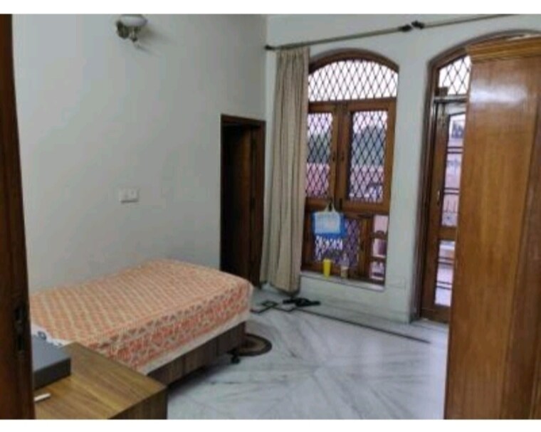 Bedroom, sector 16 3 Bedroom 160 Sq.Yd. Independent House In Sector 16 Faridabad 8670622