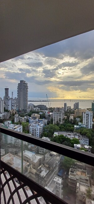 Master Plan in 2 BHK Apartment at 153 Skye, Matunga West – for Sale