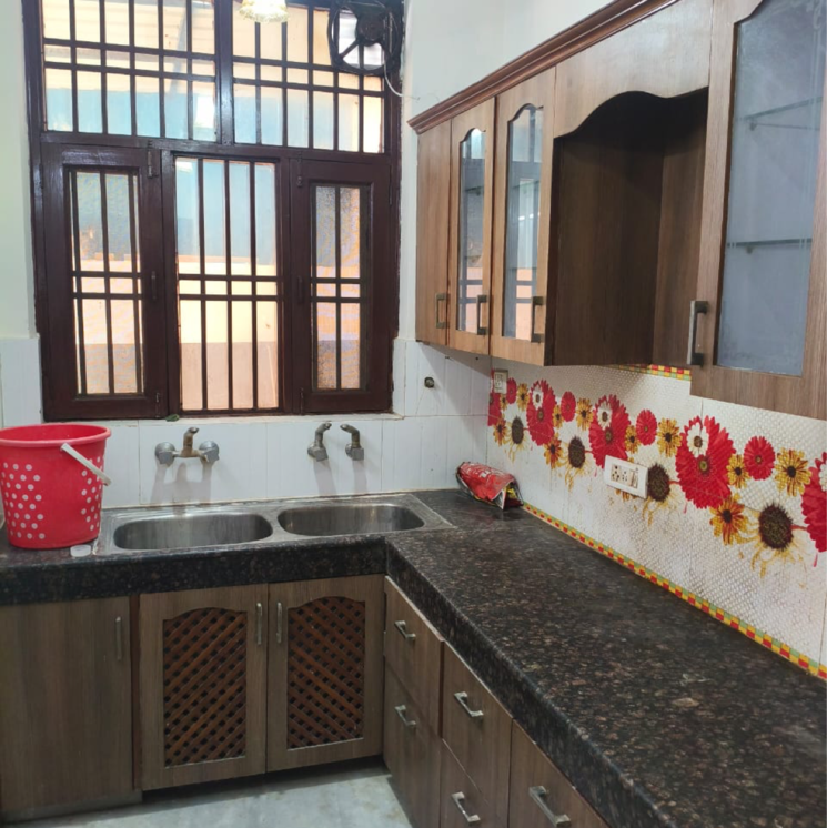 Kitchen, sector 23 2.5 Bedroom 900 Sq.Ft. Villa In Sector 23 Gurgaon 8670673