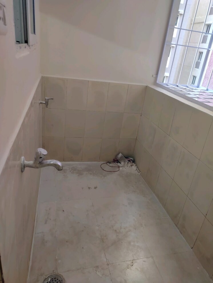 Bathroom, prajay-megapolis 2 Bedroom 1245 Sq.Ft. Apartment In Kukatpally Hyderabad 8670676