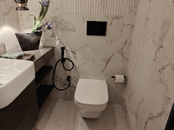 2 BHK + Extra Room Apartment For Sale in Roswalt Raya